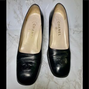 Chanel Pumps in size 6.5